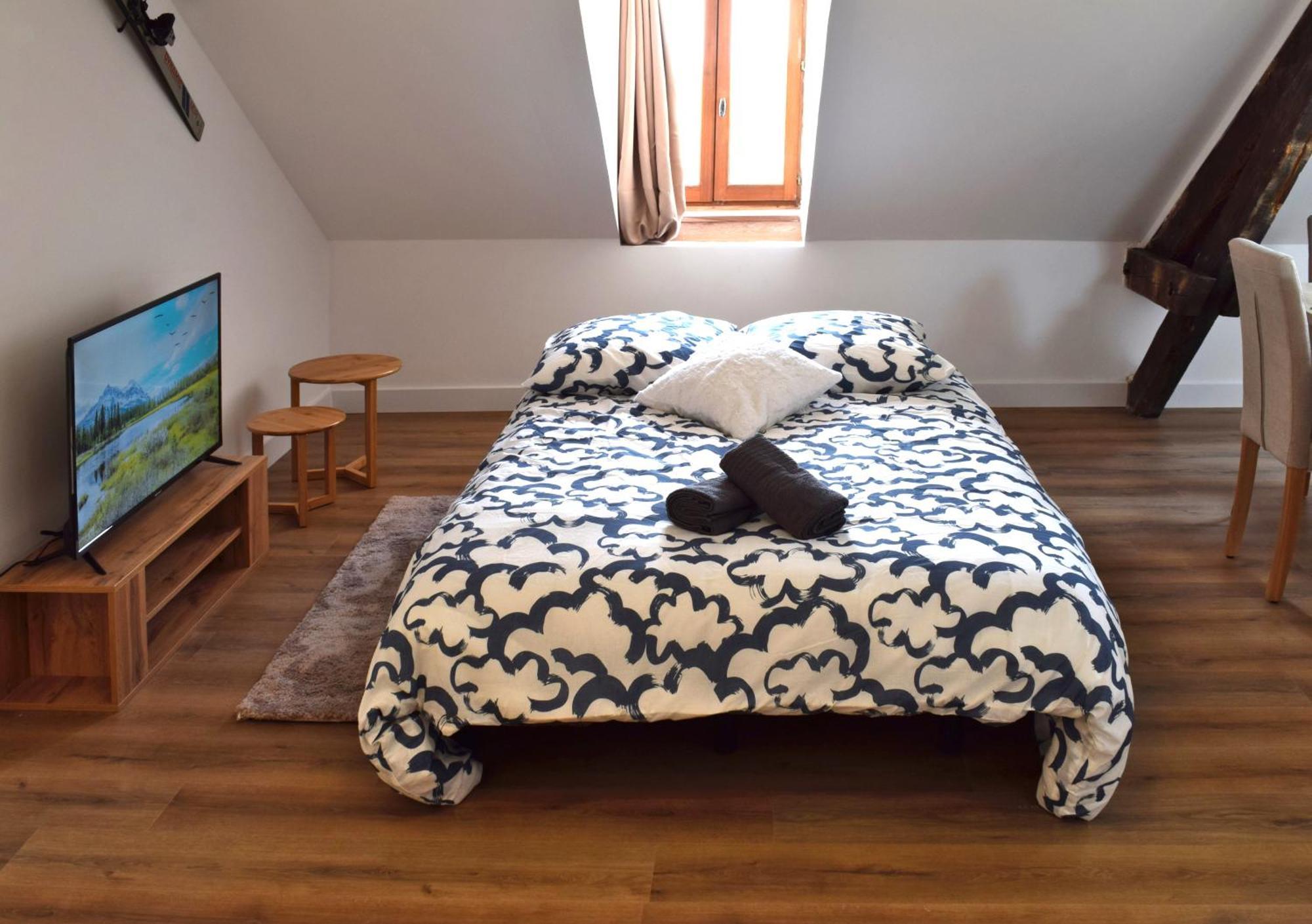 Le Chalet - Home Homy Montluçon Zewnętrze zdjęcie