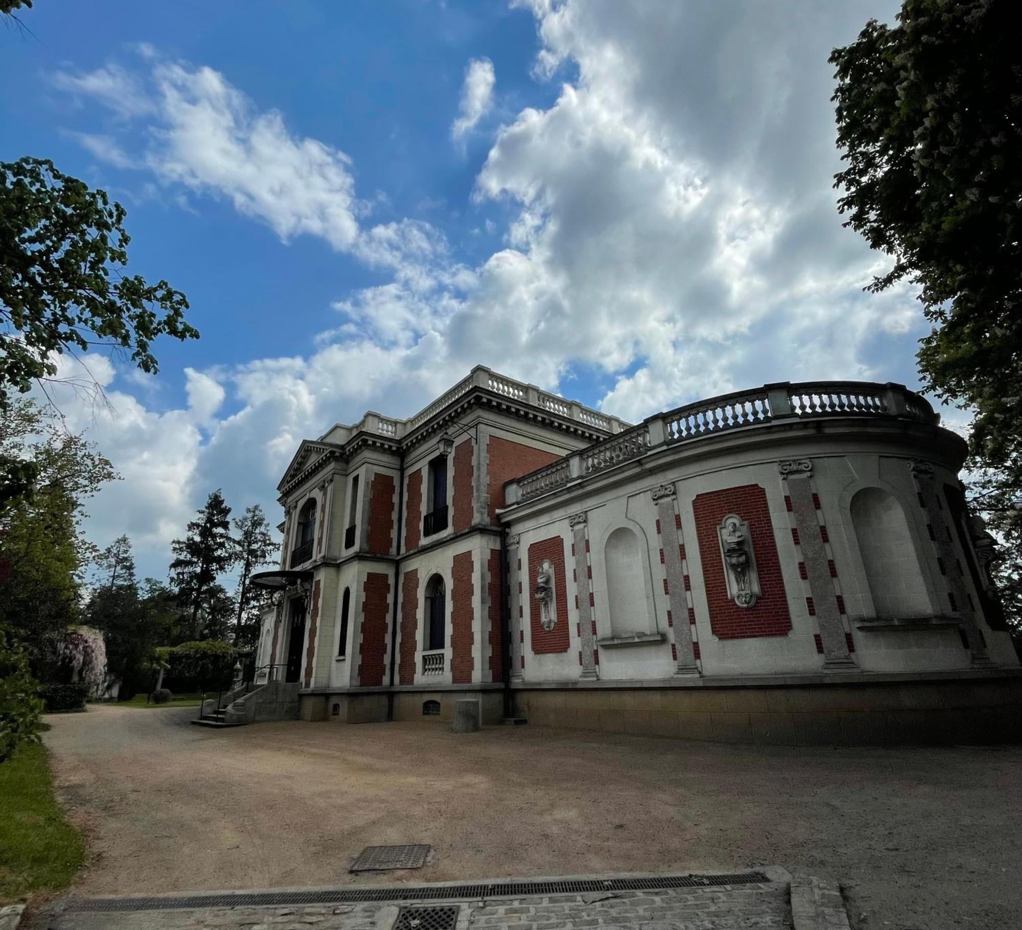 Le Chalet - Home Homy Montluçon Zewnętrze zdjęcie